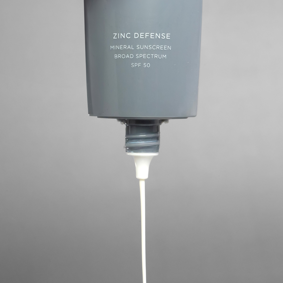 Минеральный солнцезащитный крем с оксидом цинка SPF 50 Zinc Defense 60ml 4